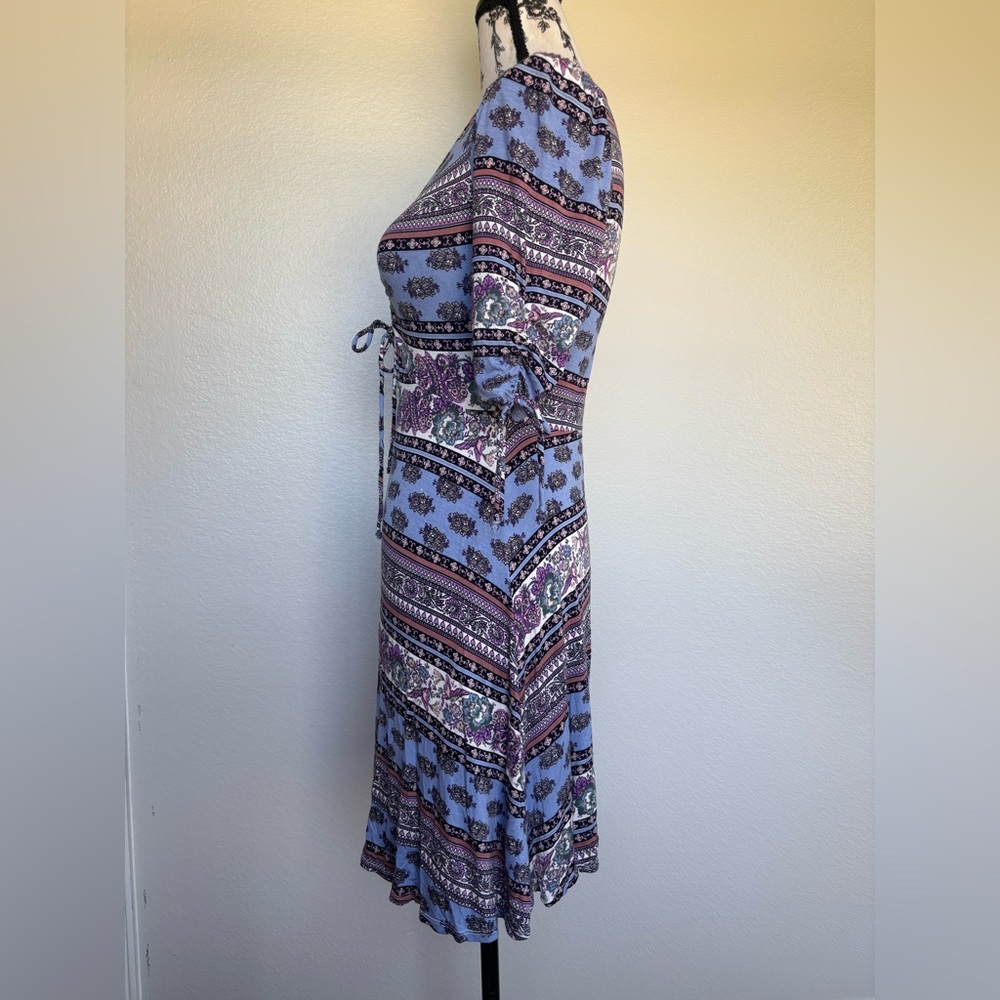As U Wish Blue and Purple Patterned V-Neck Midi Dress - Picture 6 of 12